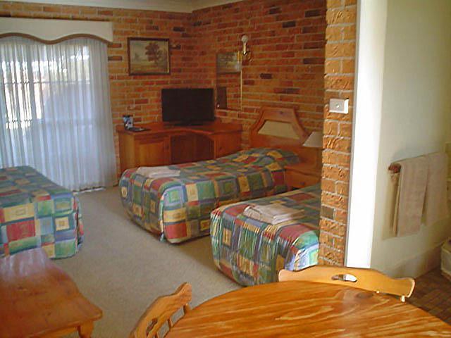 קונאבאראבן Coachmans Rest Motor Lodge חדר תמונה